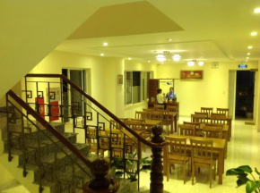 Отель Hoa Vinh Hotel  Хошимин
